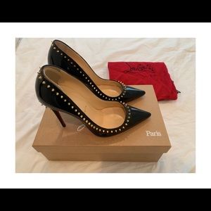 Loubotin Anjalina 100 | Black Patent